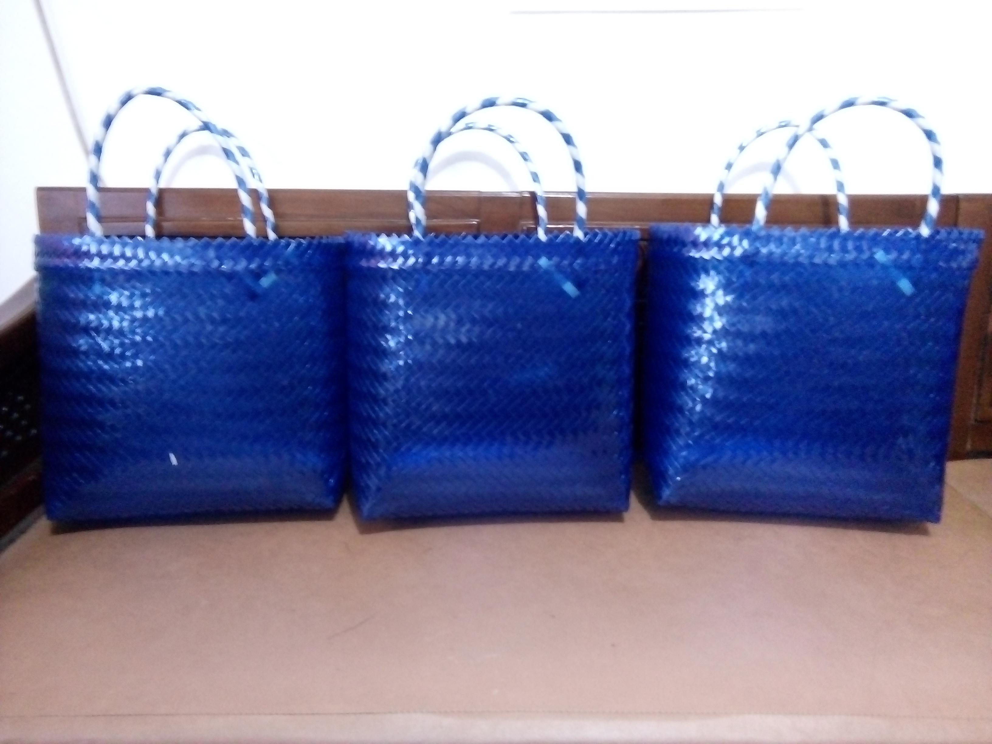 Warna warni Tas Bening Kaca Polos
