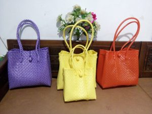 Tas Jali Lipat Warna Warni