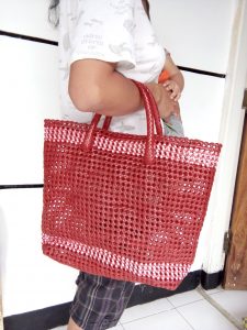 Tas Anyam Rajut Vintage Jadul